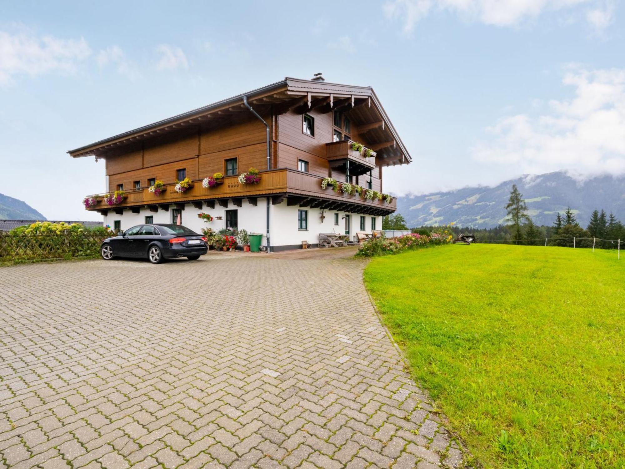Kitzsteinhorn By Interhome Appartement